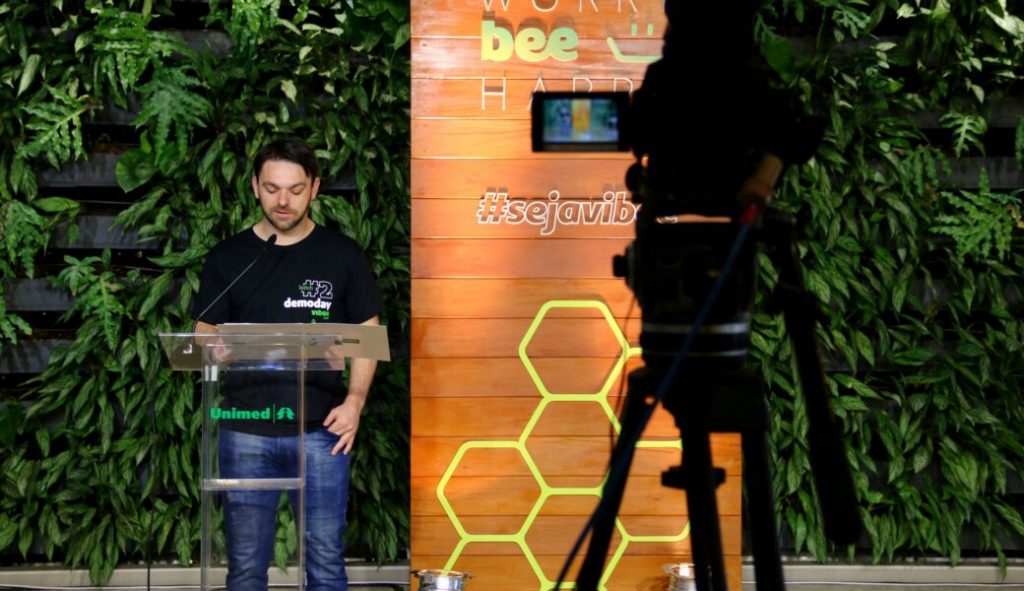 O Vibee ajuda a entender o real tamanho do seu mercado